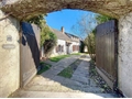 Maison à rénover à la vente